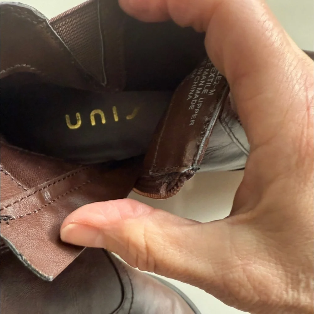 Unisa Brown Ankle Boots. Size 8